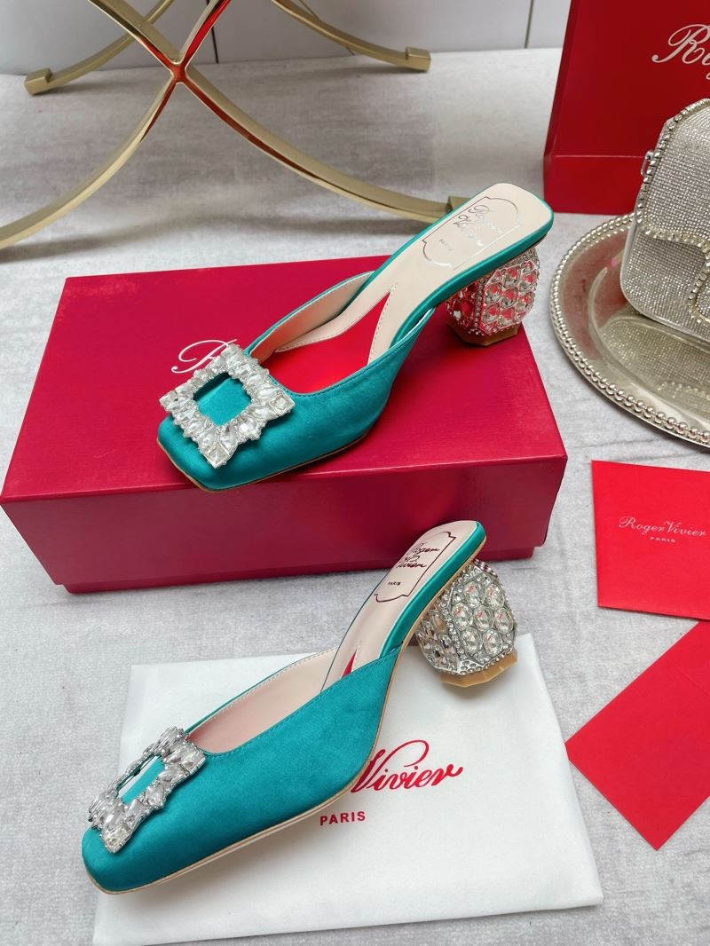 Roger Vivier flat shoes